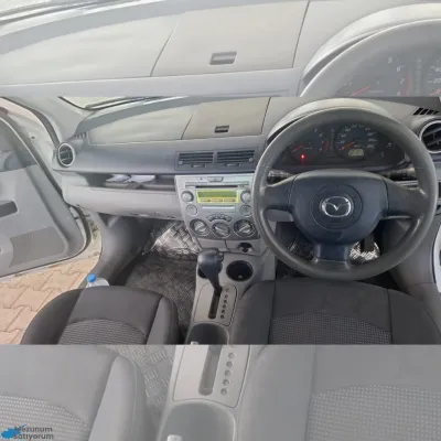 2004 Model Mazda Demio
