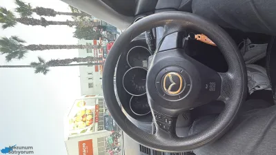 2005 Model Mazda Axela