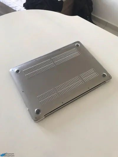 2020 Macbook Air M1