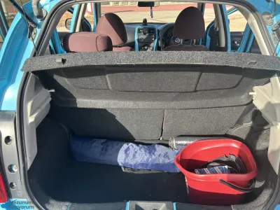 Temiz Tam Otomatik Nissan Marc