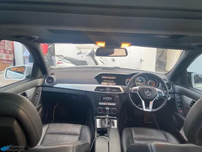 Model C 220 Amg Ful Paket