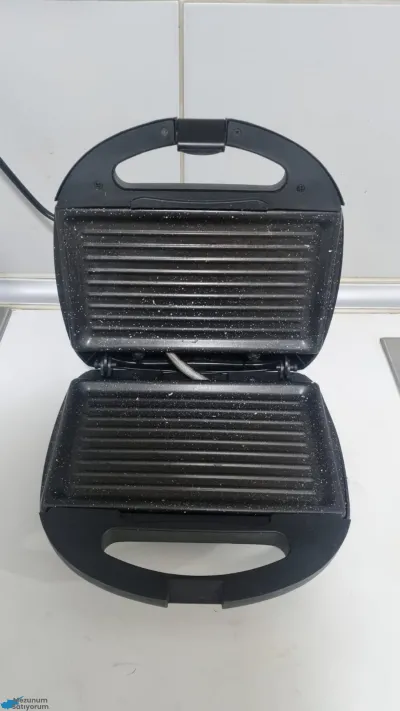 Sinbo Mini Tost Makinesi