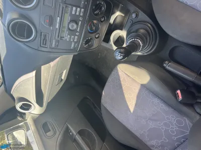2006 Ford Fiesta