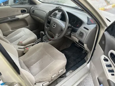 Mazda Familia 2002 Otomatik