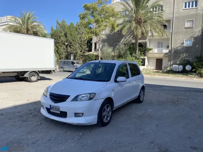 Mazda Demio 2002