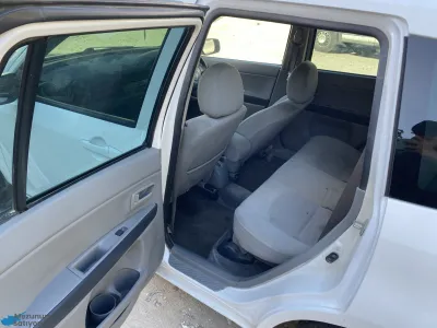 Mazda Demio 2002
