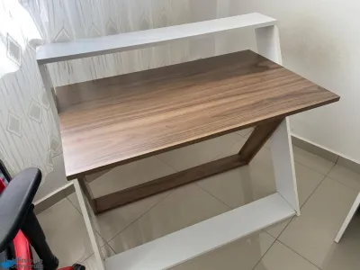 Kullanışlı Çalışma Masası