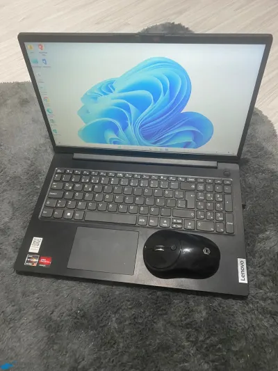 Lenovo Laptop
