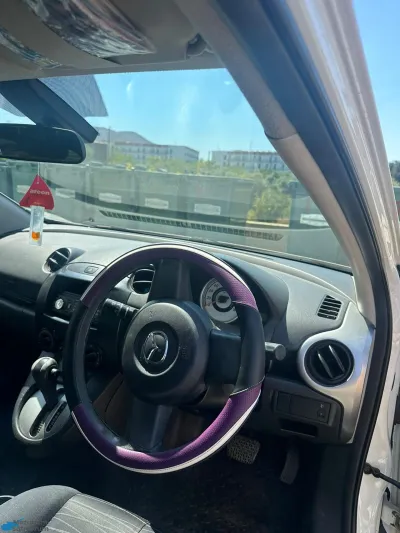 Mazda Demio "masrafsiz"
