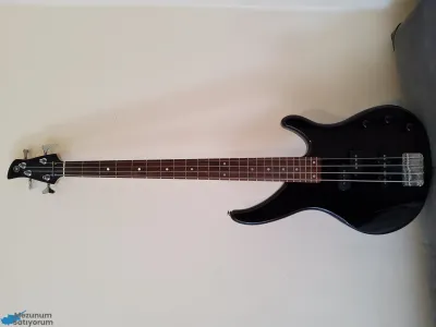 Bass Guitar Yamaha