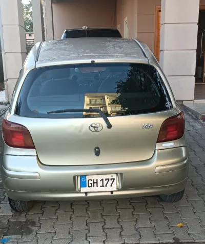 Toyota Vitz 2002 Model