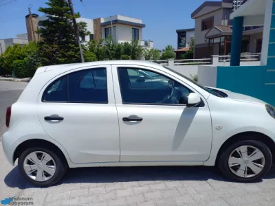2015 Model Nissan March