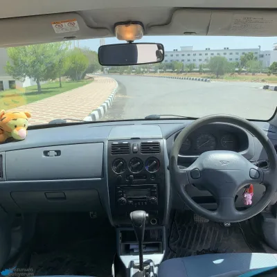 Daihatsu Storia 2002