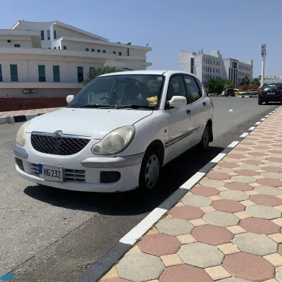 Daihatsu Storia 2002