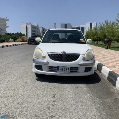 Daihatsu Storia 2002