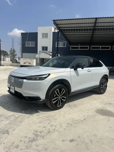 Honda Vezel Z Play E:hev(hibrit)