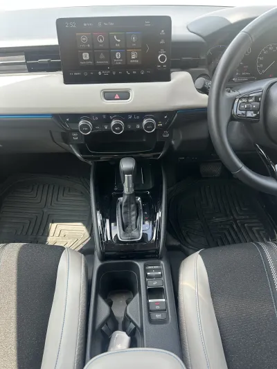 Honda Vezel Z Play E:hev(hibrit)