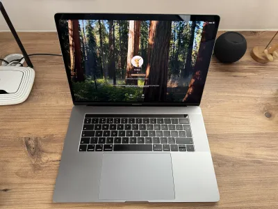 Macbook Pro 2018 İ9 32gb-512gb