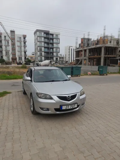 Mazada Axela