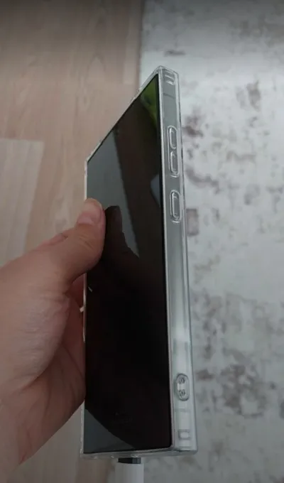 Sahibindem Az Kullanılmış Samsung S 24 Ultra Cep Telefonu